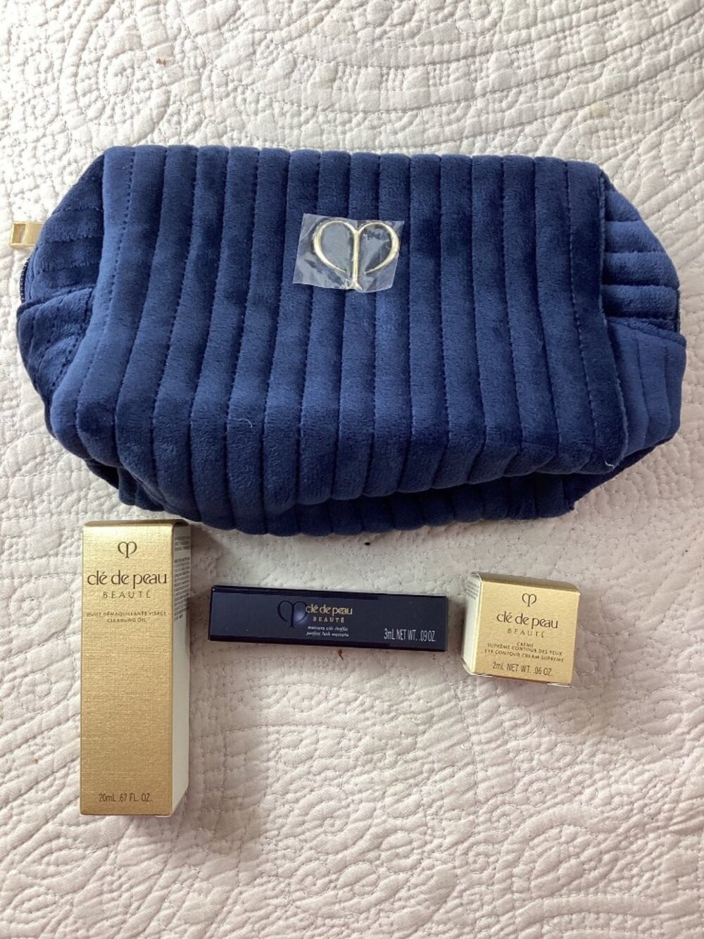 Clé De Peau Beauté Skincare Set: Mascara*Eye Cream*Cleansing Oil*Blue Pouch*New